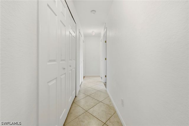 2017 NE 5th PL, Cape Coral, FL 33909