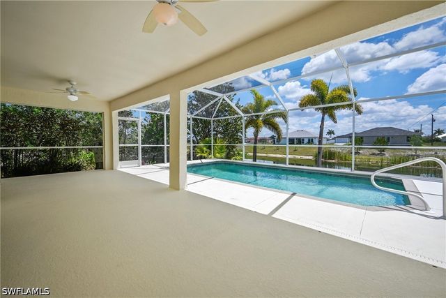 2017 NE 5th PL, Cape Coral, FL 33909