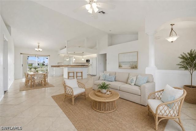 2017 NE 5th PL, Cape Coral, FL 33909