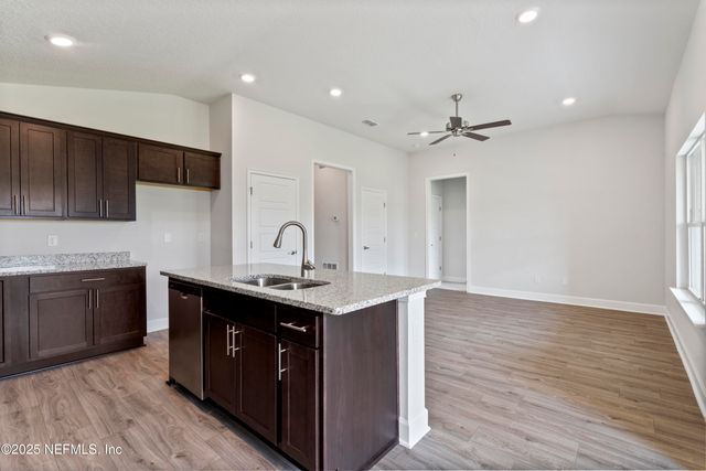 3353 MEADOW RIDGE Place, Green Cove Springs, FL 32043