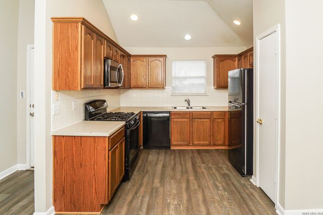 8422 Cherisse, Converse, TX 78109