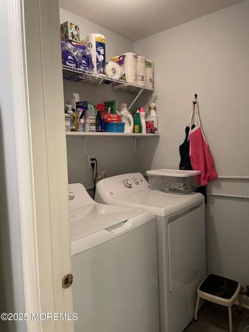 157 Frontier Way, Tinton Falls, NJ 07753