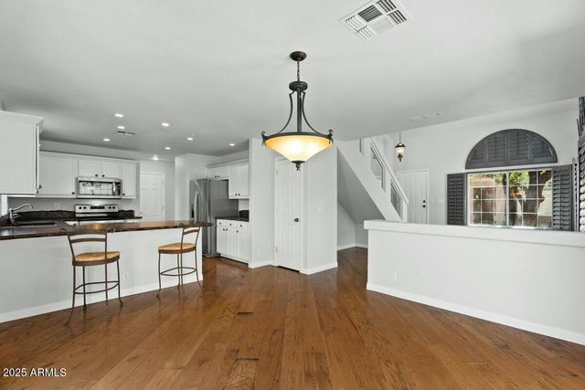 7650 E WILLIAMS Drive 1038, Scottsdale, AZ 85255