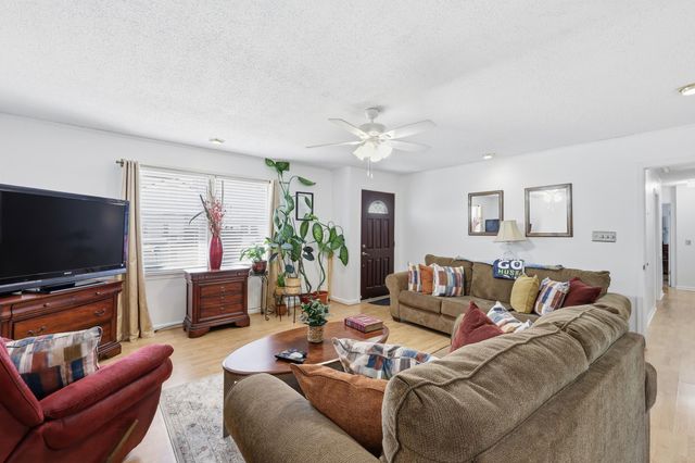 102 Wiley Street, Walterboro, SC 29488