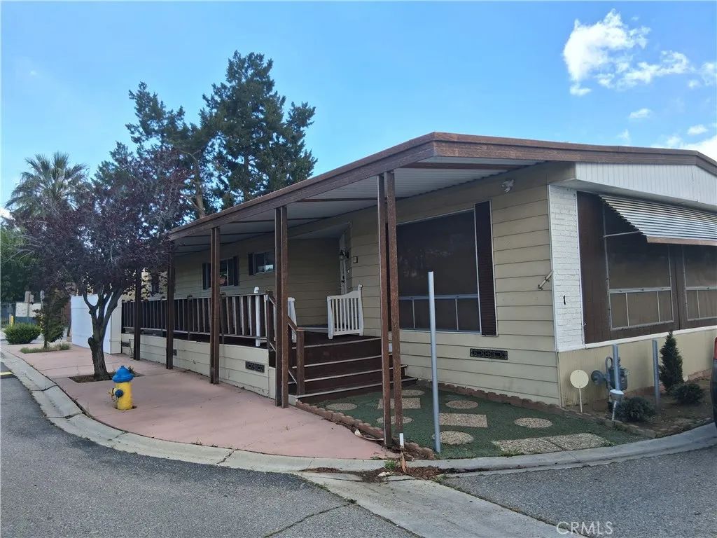 15252 SENECA RD 1, Victorville, CA 92392