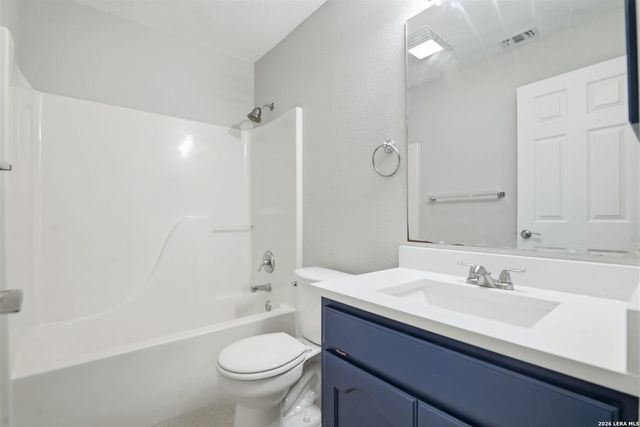23 SHADOW CIR, New Braunfels, TX 78130