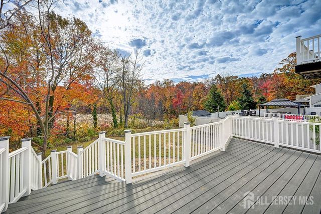 940 grove Avenue, Old Bridge, NJ 08879