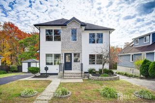 940 grove Avenue, Old Bridge, NJ 08879