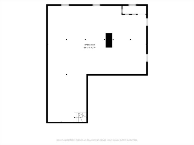 92 Oak Hollow Rd, Springfield, MA 01128
