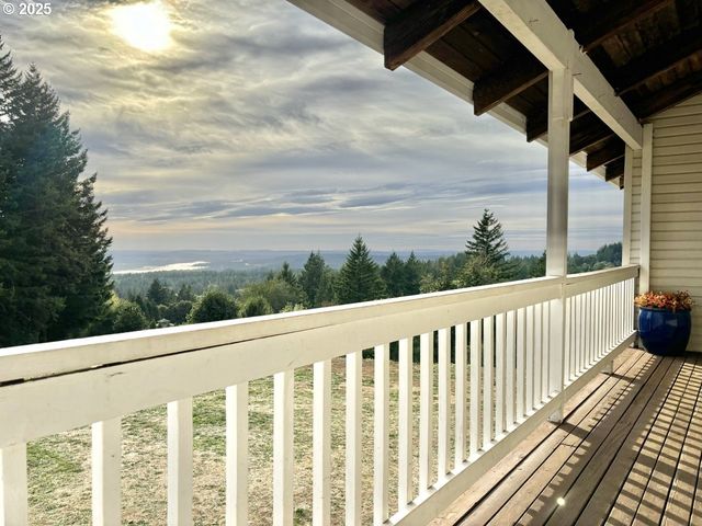38406 Se NICHOLS HILL Rd, Washougal, WA 98671