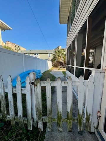 515 Hillside Dr. S, North Myrtle Beach, SC 29582