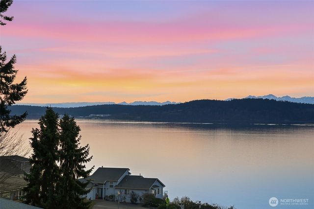 2103 Steilacoom Boulevard, Steilacoom, WA 98388