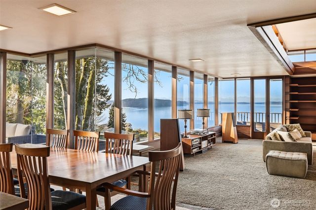 2103 Steilacoom Boulevard, Steilacoom, WA 98388