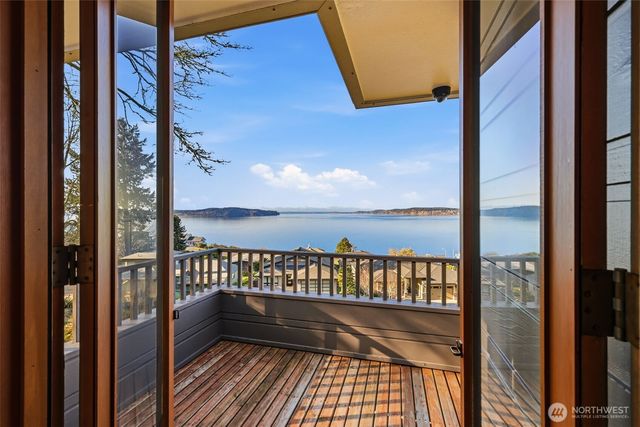 2103 Steilacoom Boulevard, Steilacoom, WA 98388