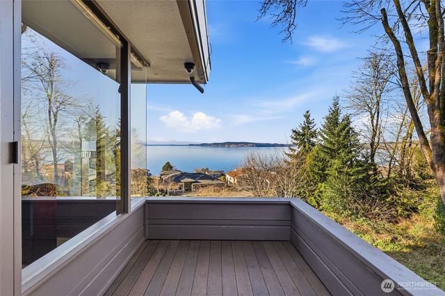 2103 Steilacoom Boulevard, Steilacoom, WA 98388