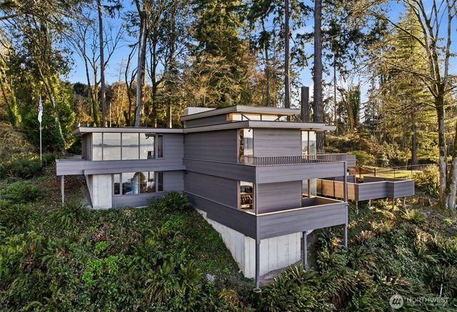 2103 Steilacoom Boulevard, Steilacoom, WA 98388