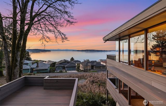 2103 Steilacoom Boulevard, Steilacoom, WA 98388