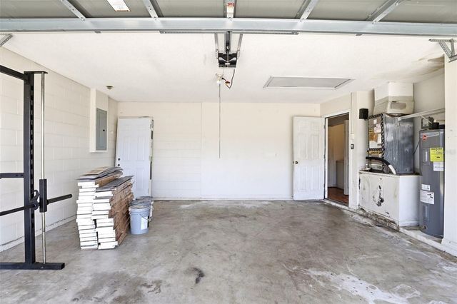 8865 LAMBERT LANE, Orlando, FL 32825