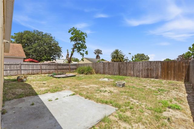 8865 LAMBERT LANE, Orlando, FL 32825