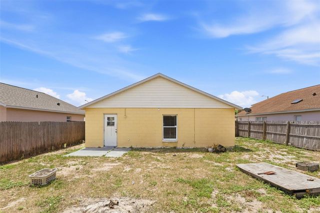 8865 LAMBERT LANE, Orlando, FL 32825