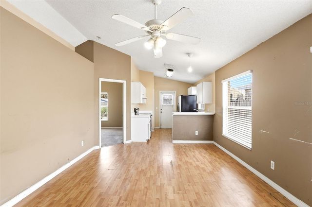 8865 LAMBERT LANE, Orlando, FL 32825