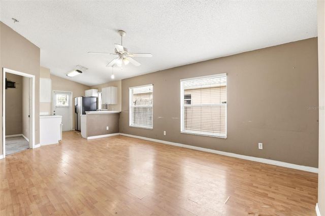 8865 LAMBERT LANE, Orlando, FL 32825