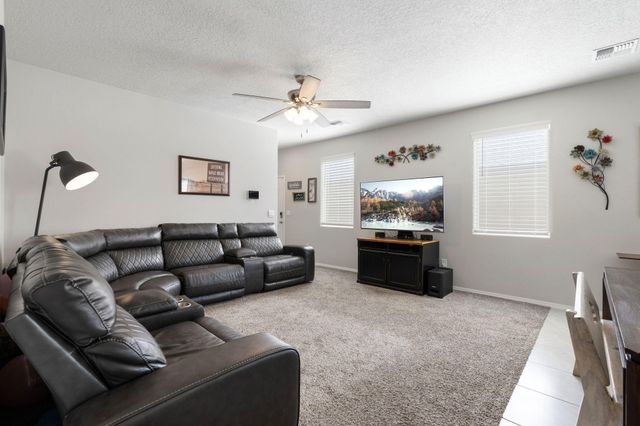 4827 Mount Salas Street NE, Rio Rancho, NM 87144