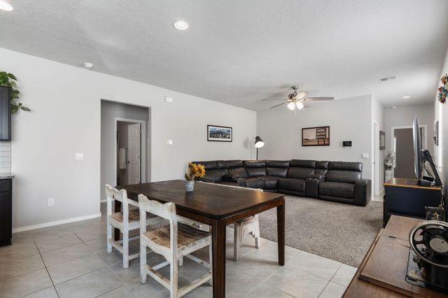 4827 Mount Salas Street NE, Rio Rancho, NM 87144