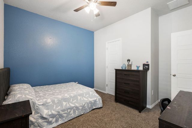4827 Mount Salas Street NE, Rio Rancho, NM 87144