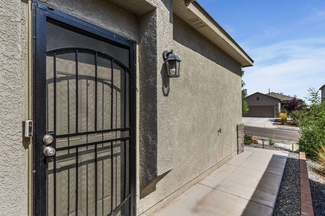 4827 Mount Salas Street NE, Rio Rancho, NM 87144