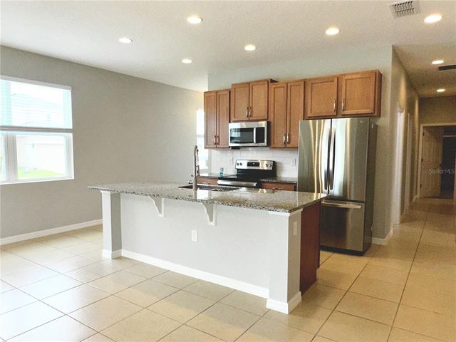1686 SWAN SWIM DRIVE, Davenport, FL 33837