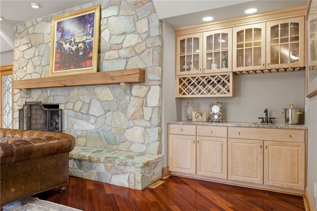 1501 Theodora Ln, Franklin Park, PA 15143