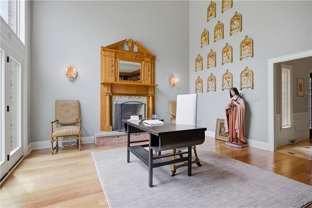 1501 Theodora Ln, Franklin Park, PA 15143