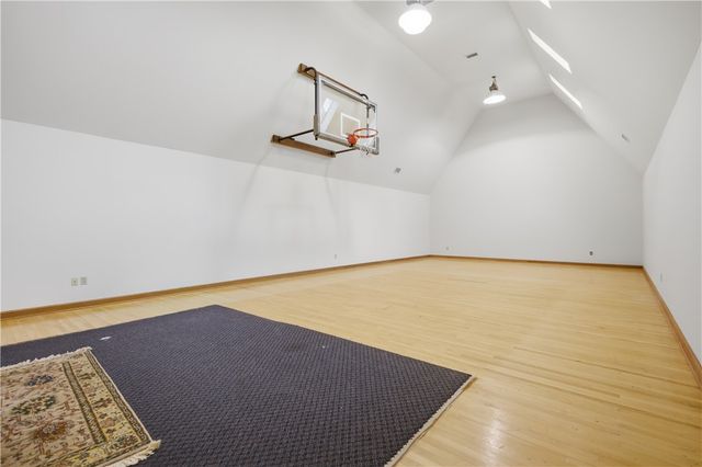 1501 Theodora Ln, Franklin Park, PA 15143