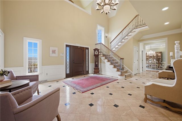 1501 Theodora Ln, Franklin Park, PA 15143