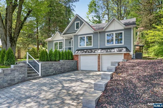 789 Kinderkamack Road, Oradell, NJ 07649