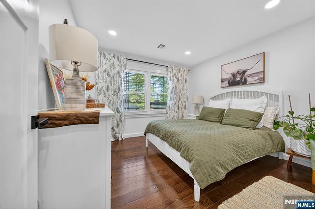 789 Kinderkamack Road, Oradell, NJ 07649