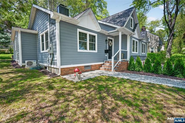 789 Kinderkamack Road, Oradell, NJ 07649