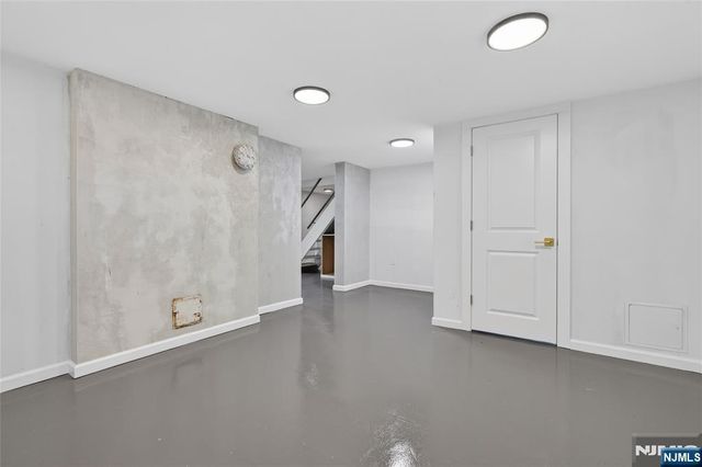 789 Kinderkamack Road, Oradell, NJ 07649