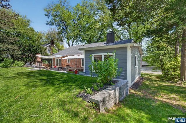 789 Kinderkamack Road, Oradell, NJ 07649