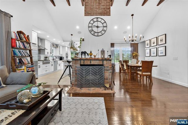 789 Kinderkamack Road, Oradell, NJ 07649