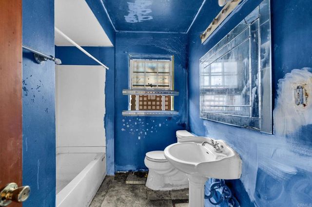 248 Fourth Avenue, Chula Vista, CA 91910