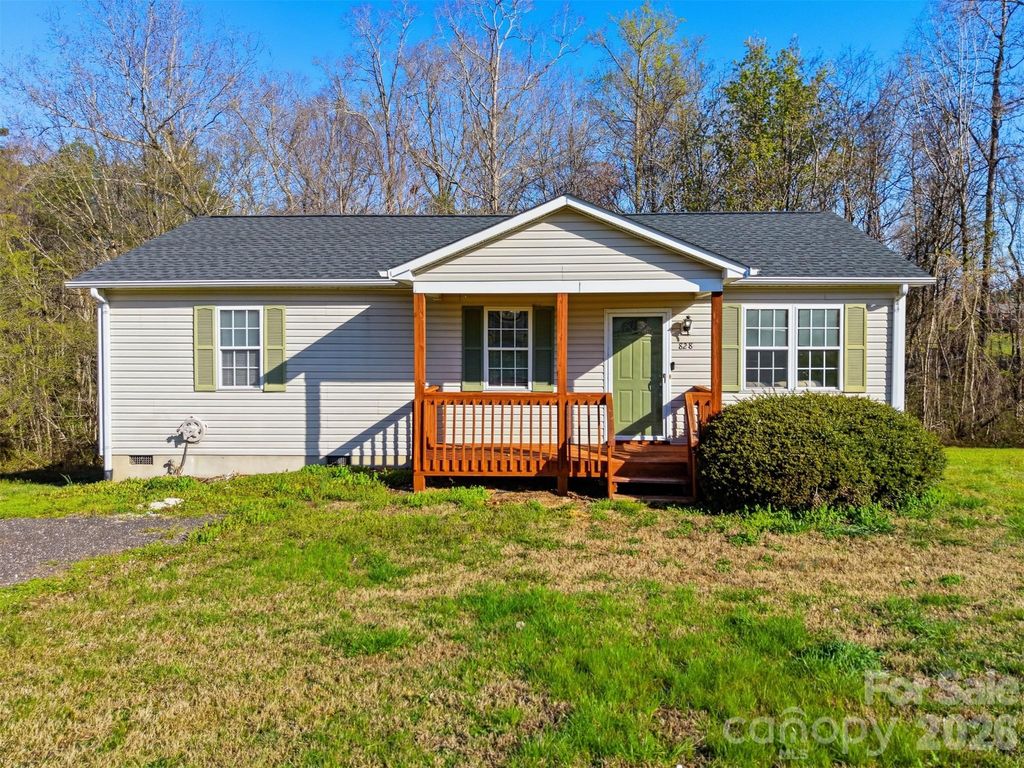 828 Cline Avenue SW, Valdese, NC 28690