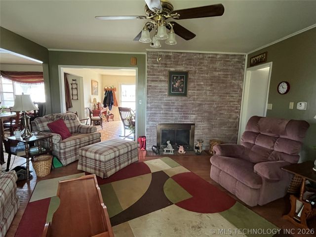 201 NW Rose Lane, Stigler, OK 74462