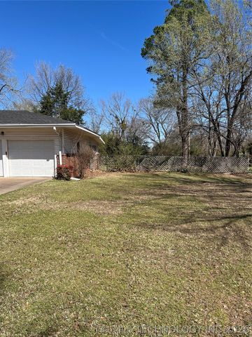 201 NW Rose Lane, Stigler, OK 74462
