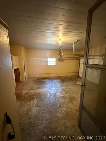 201 NW Rose Lane, Stigler, OK 74462