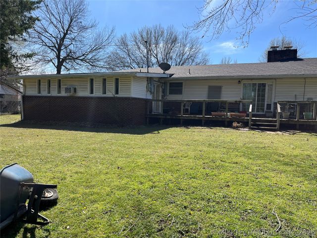 201 NW Rose Lane, Stigler, OK 74462