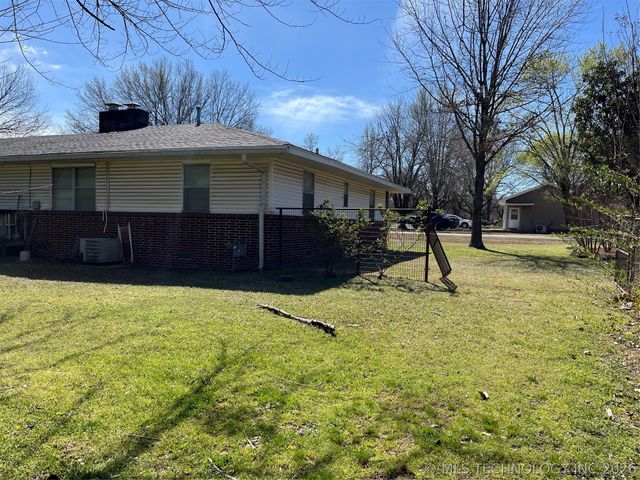 201 NW Rose Lane, Stigler, OK 74462