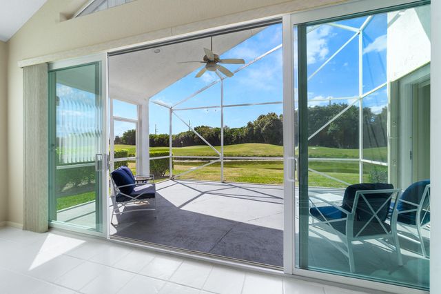 11905 Fountainside Circle, Boynton Beach, FL 33437