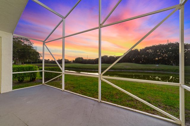 11905 Fountainside Circle, Boynton Beach, FL 33437